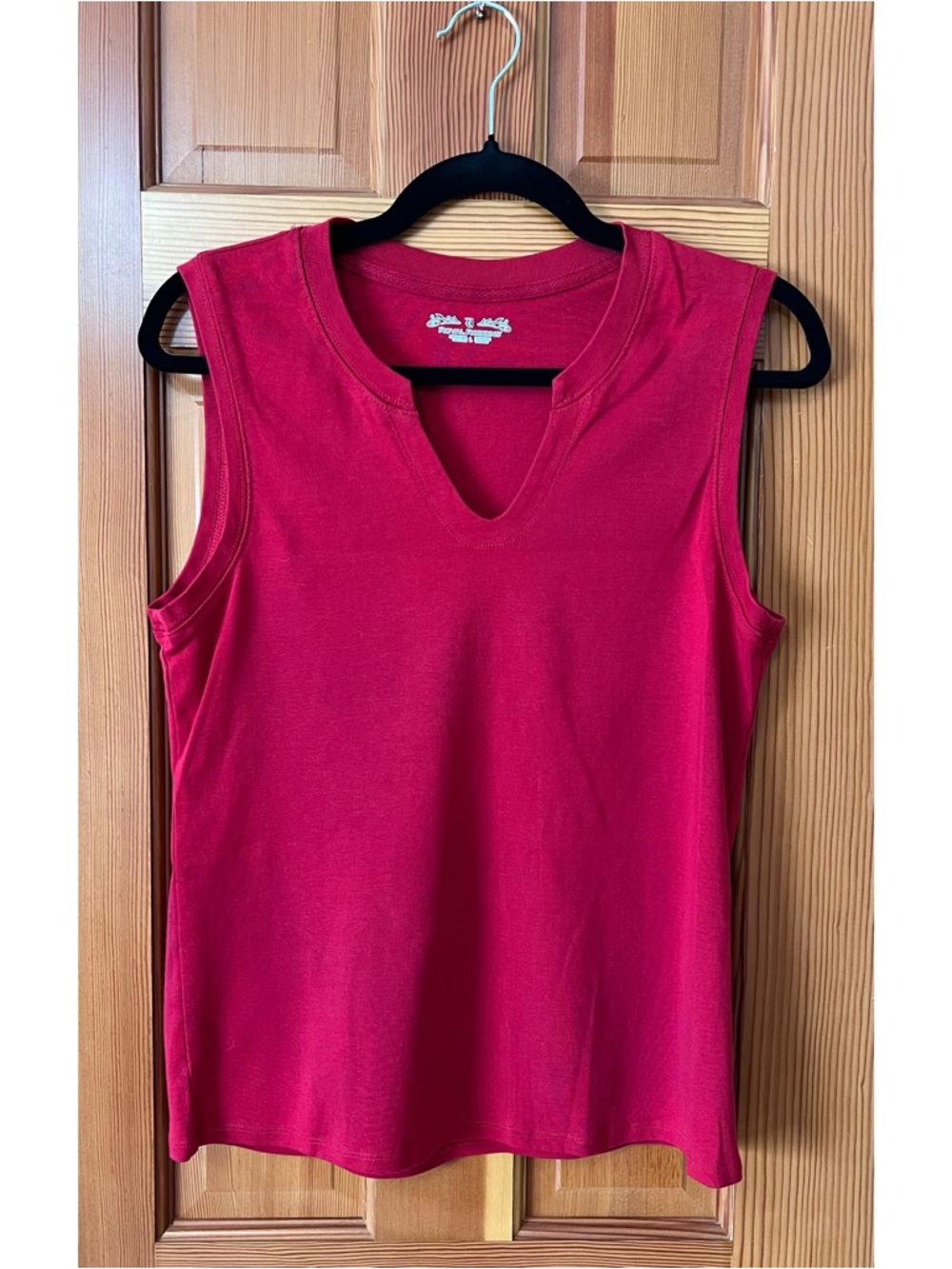 Royal Robbins Red Notch-Neck Sleeveless Tank
